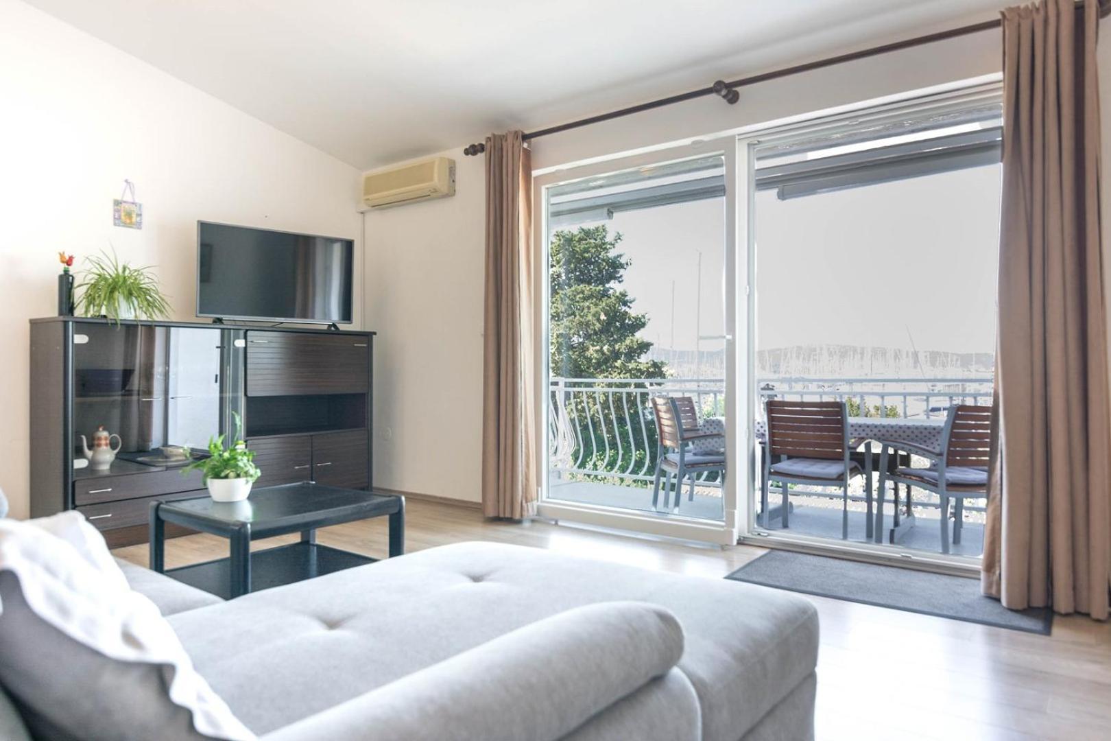 Apartment Rajna Biograd Na Moru Exterior foto
